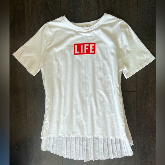 Zara Life white t shirt with pleaded back - Picture 1 of 4